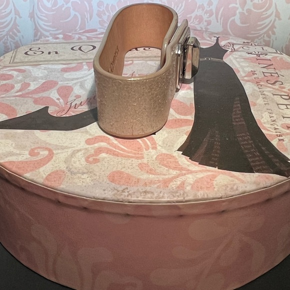 Juicy Couture Bracelets - Picture 9 of 15